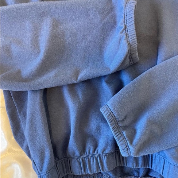 long sleeve aerie top - Picture 3 of 3